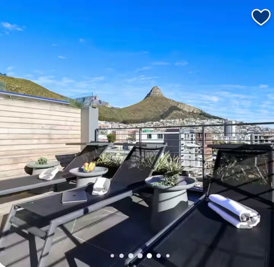 To Let 1 Bedroom Property for Rent in Sea Point Western Cape